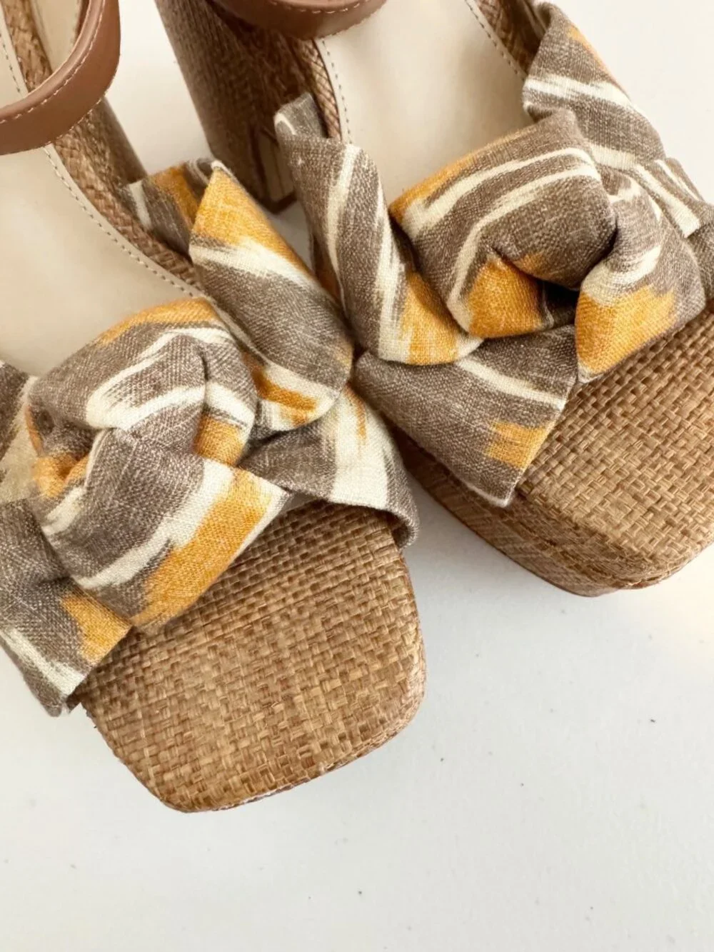 Sam Edelman Theresa Sandals Size 8 Gray Linen Multi‎ Strap Platform Vacation